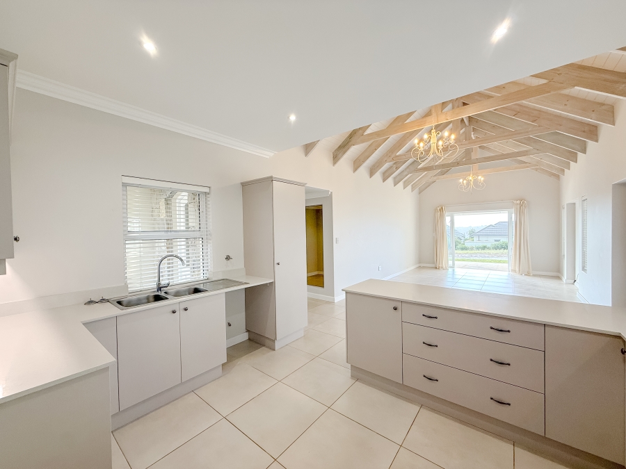 2 Bedroom Property for Sale in Baron View Western Cape